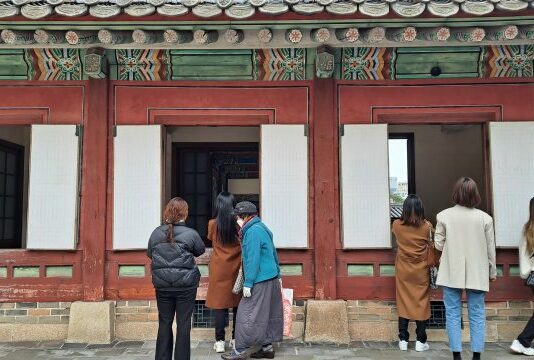 창덕궁 내 창과 문 활짝 열린다…평소 볼 수 없던 내부 관람 가능